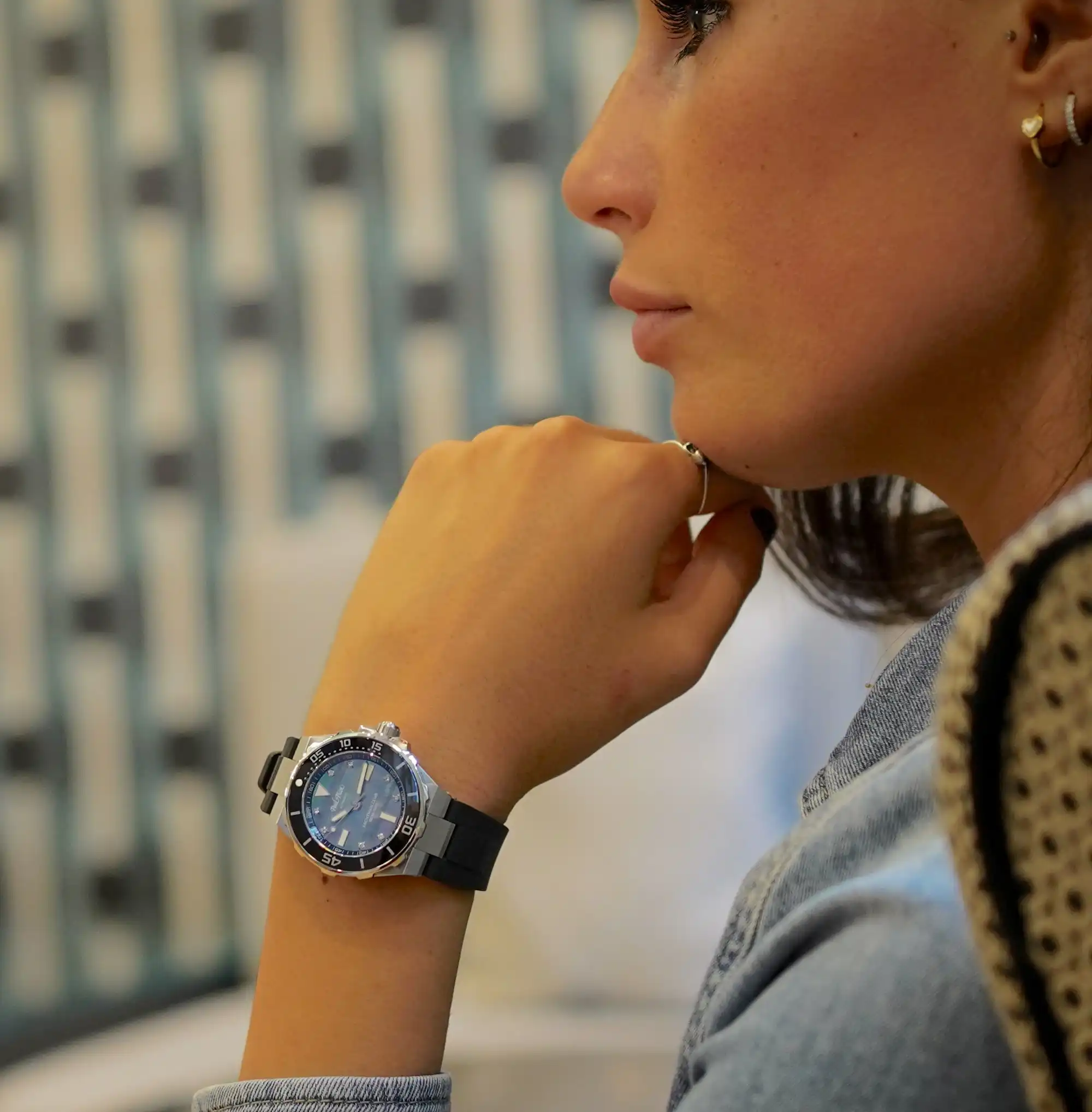 Y Club Lady Model 2